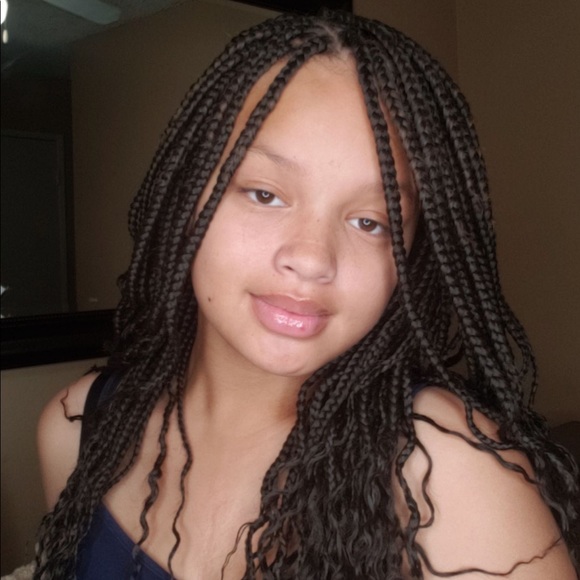 Meet your Posher, Sabihah - Picture 1 of 1